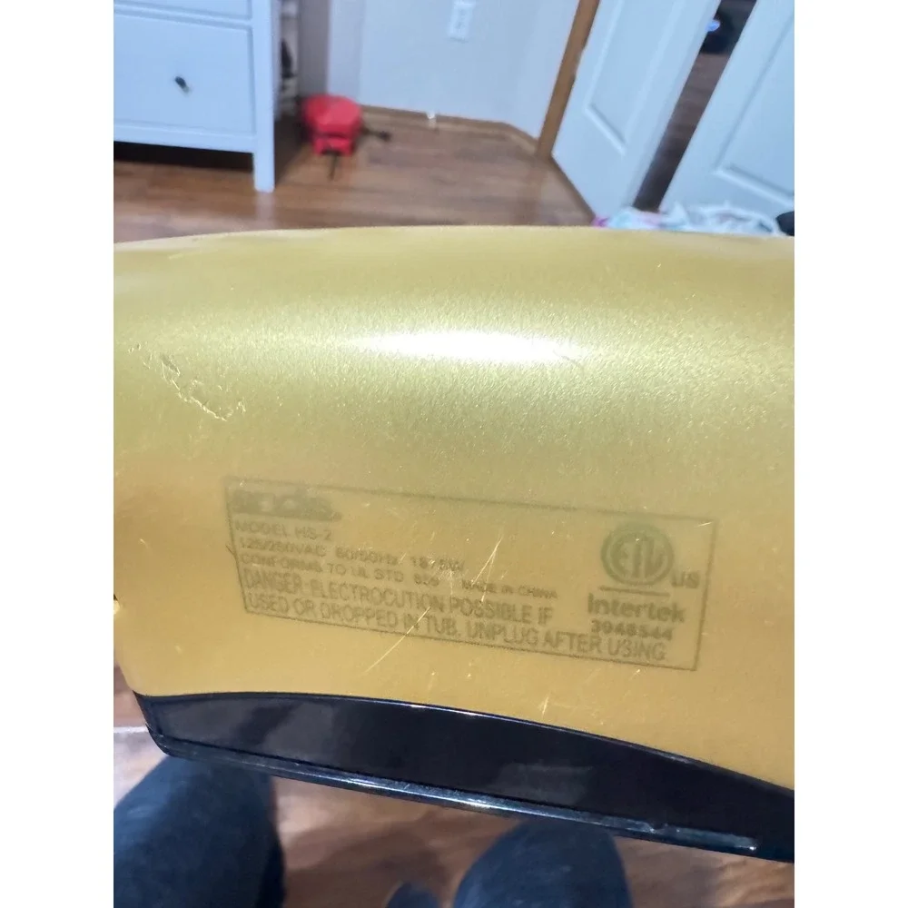 Andis Micro Turbo Dual Voltage Hair Dryer Gold 1600W‎ Model HS-2 Travel Portable